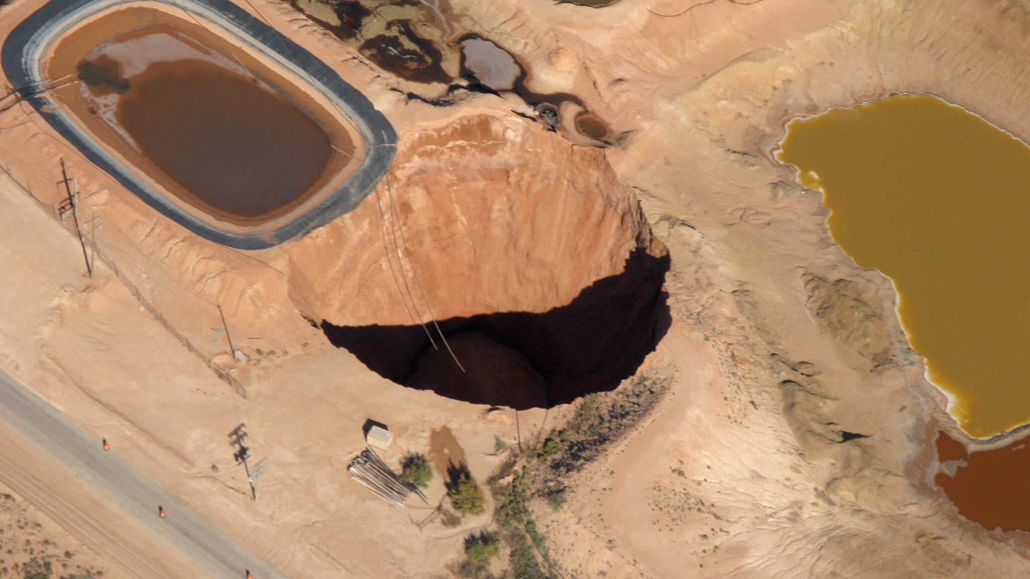 Catastrophe Carlsbad, New Mexico at the Carlsbad Brine Well Cavity.